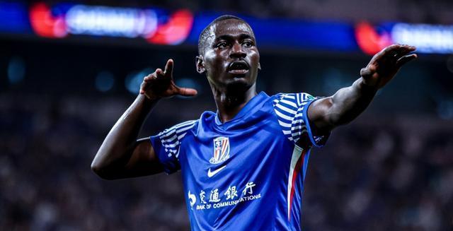 阿苏埃顶在, 目前 阿苏埃顶在, 目前