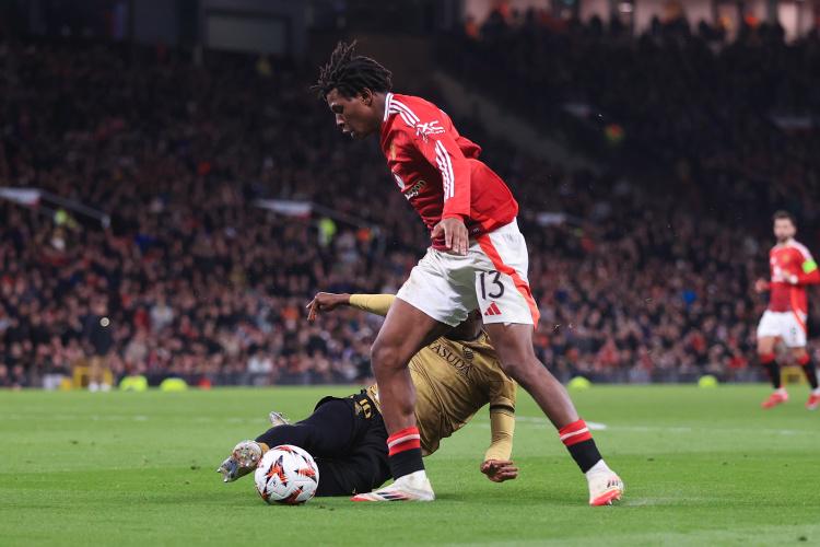 后者形成左, 推进突破 后者形成左, 推进突破